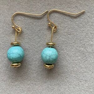 NWOT Aqua blue marble bead gold fish hook wire drop earrings.